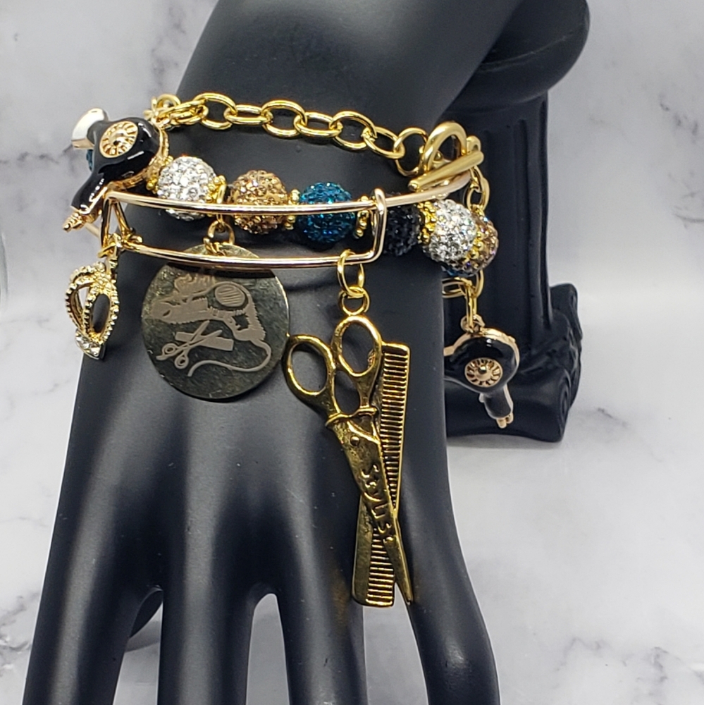Stylist Queen Gold Bracelet Set